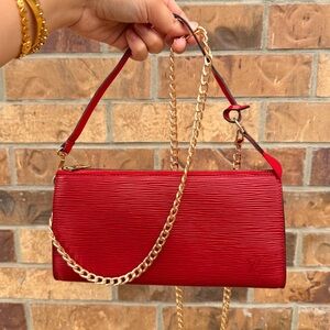 Louis Vuitton Epi Pochette crossbody shoulder bag